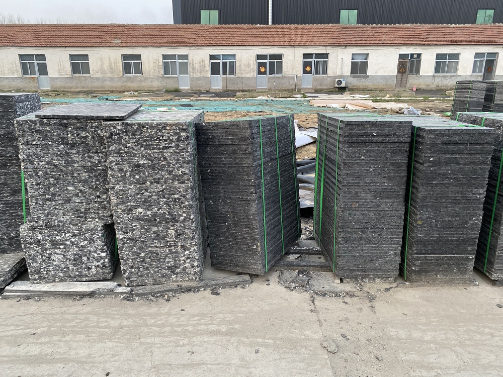 Boost Block Machine Efficiency with GMT Pallets