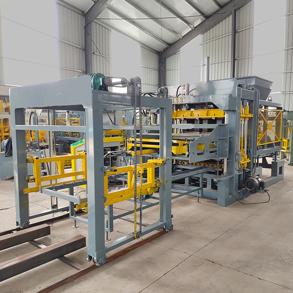 Automatic QT5-15 Concrete Block Making Machine