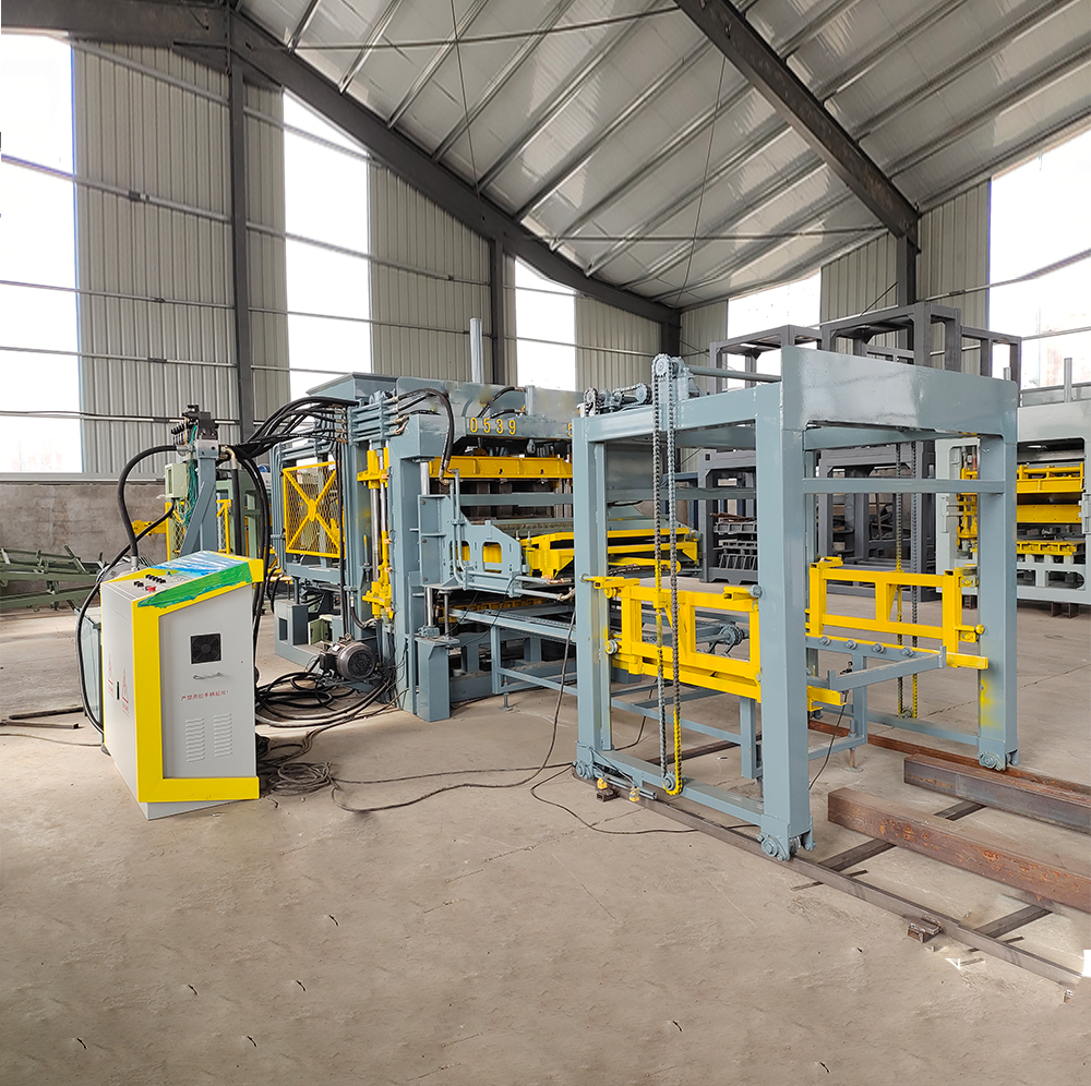 Automated Concrete Block Machine QT5-15